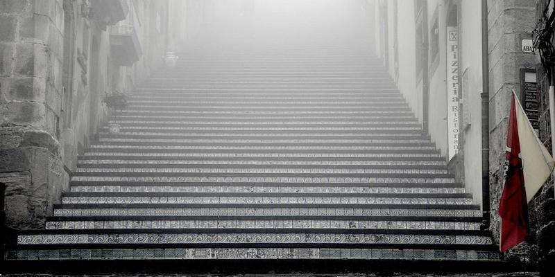 技术博客SEO实战:融合开发、系统架构与复古技术的流量增长策略